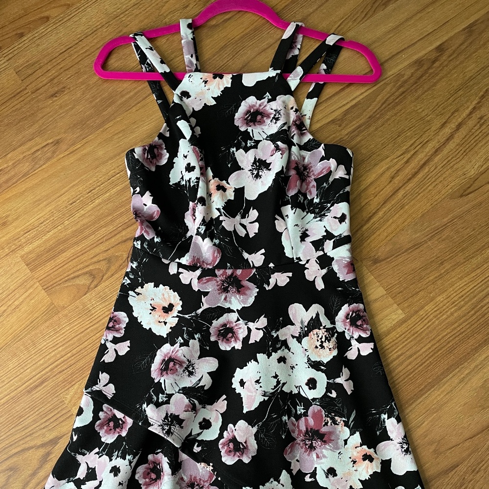 Xtraordinary Aline Floral fall dress